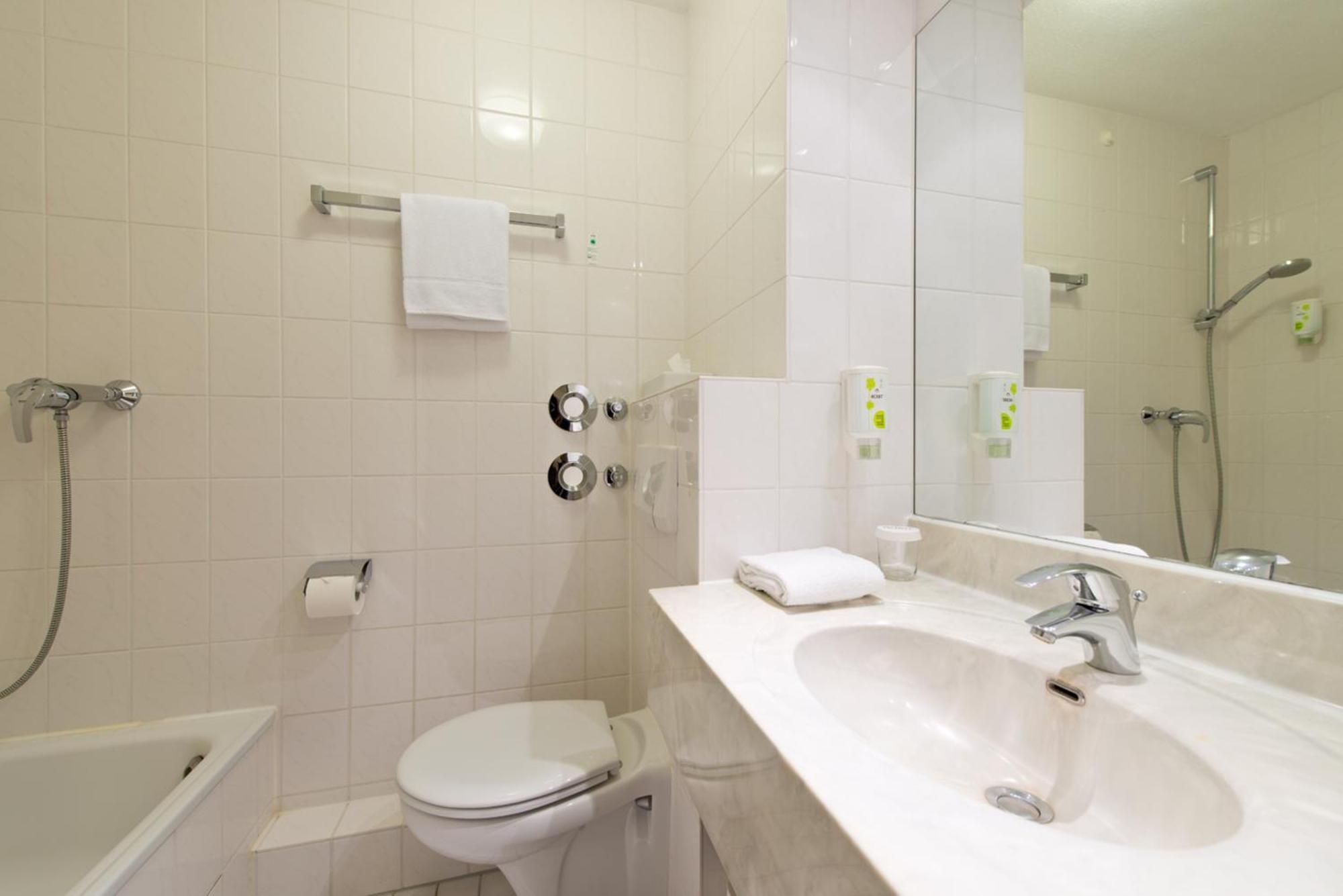 Achat Hotel Frankenthal In Der Pfalz 客房 照片